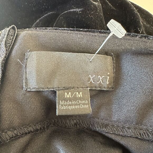 Solid Jet Black Sexy Ruched Velvet Mini Skirt Zip Back Stretch Medium - Picture 10 of 13